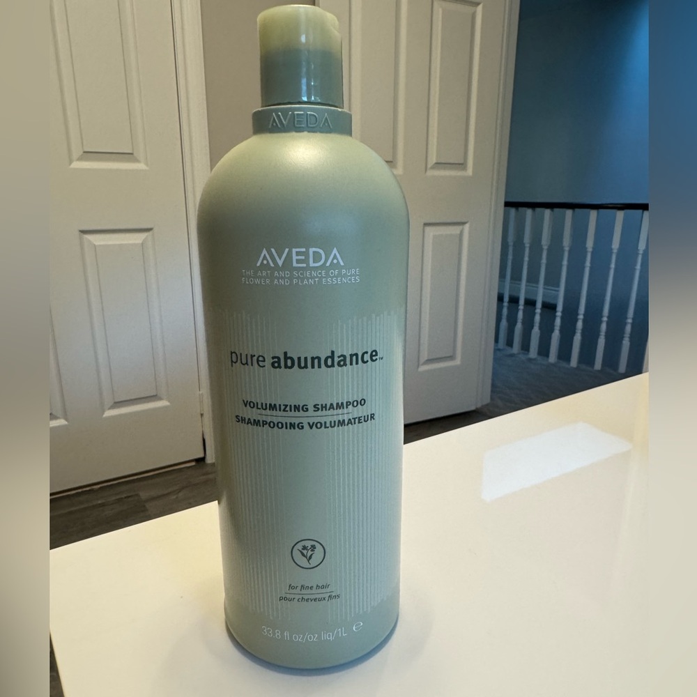 **NEW** AVEDA Pure Abundance Shampoo